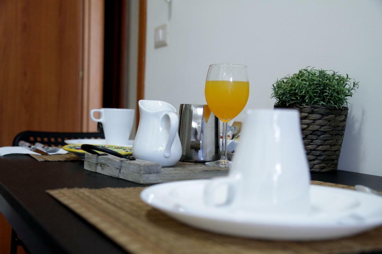 Giulia'S House Apartments Сант'Антоніо-Абате Екстер'єр фото