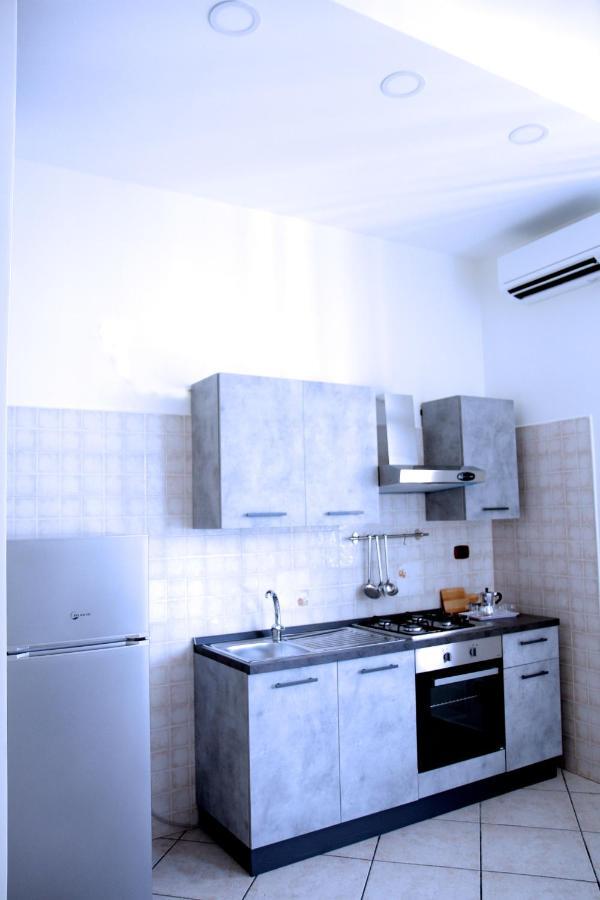 Giulia'S House Apartments Сант'Антоніо-Абате Екстер'єр фото